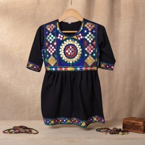 Swati Coat Shirt (Medium)